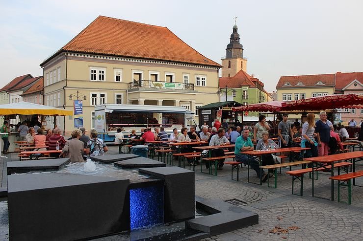 Weinfest bei Traumwetter er&ouml;ffnet