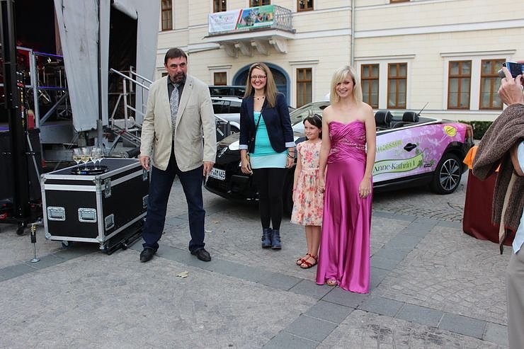 Weinfest bei Traumwetter er&ouml;ffnet