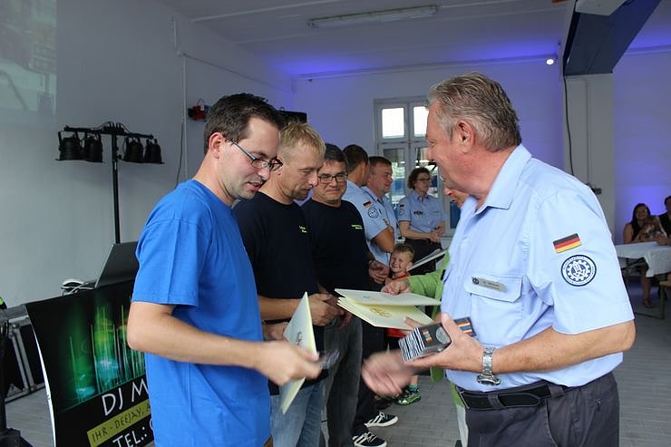 THW famili&auml;r gefeiert