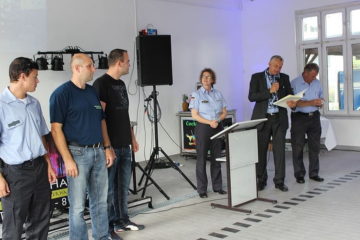 THW famili&auml;r gefeiert