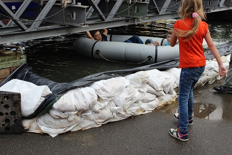 THW famili&auml;r gefeiert