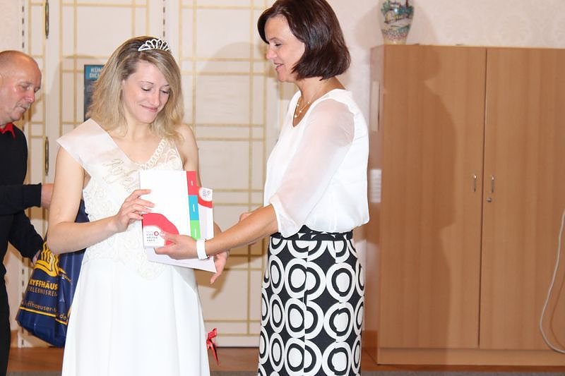 So charmant l&auml;chelt der Kyffh&auml;userkreis