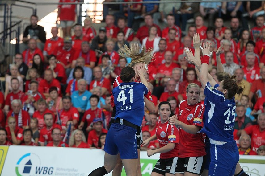 THC gewinnt erstes Champion League Spiel klar mit 33:20