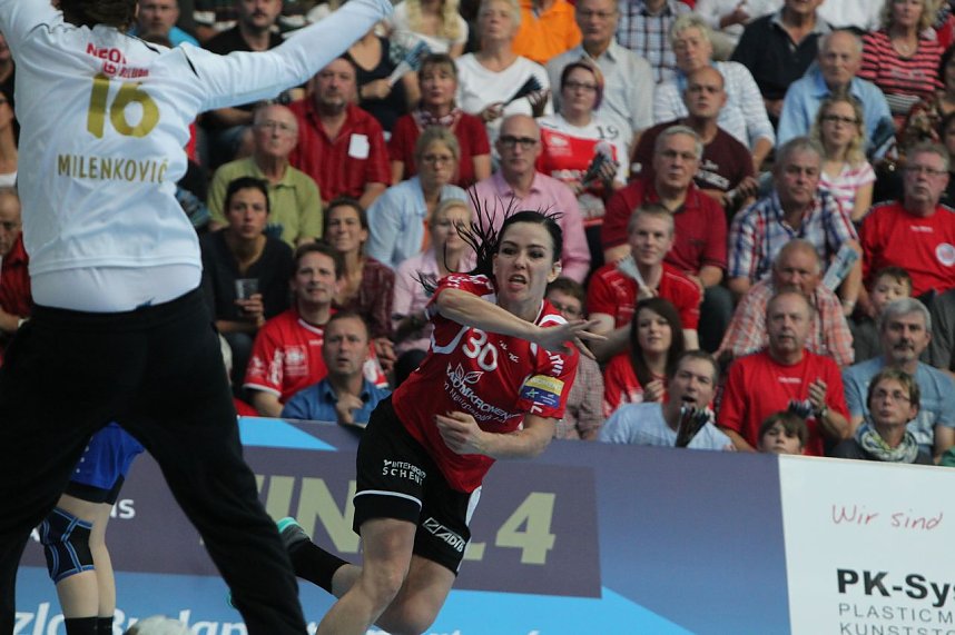 THC gewinnt erstes Champion League Spiel klar mit 33:20