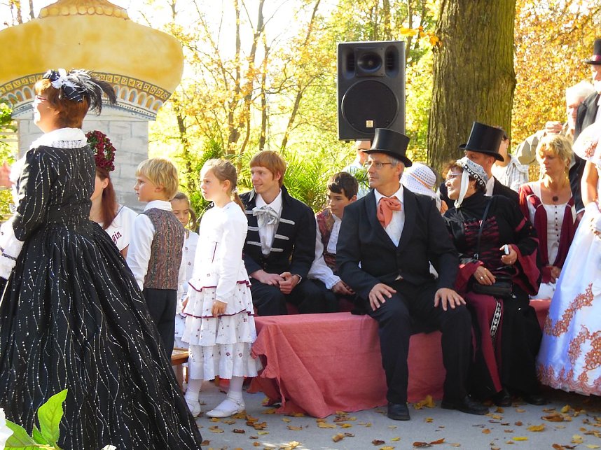 Herbstfest an der Barbarossa-H&ouml;hle