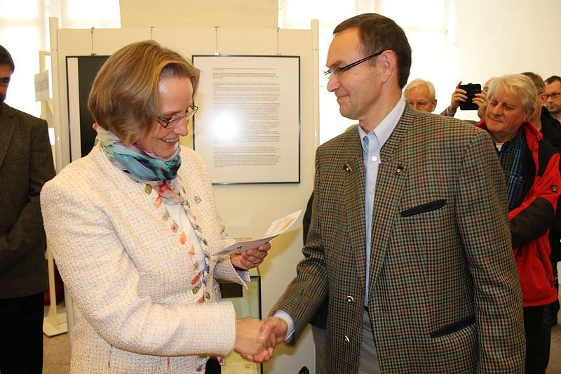 Exzellente Geschichtsstunde mit Premiere