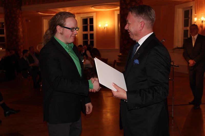 WAGO- Stiftung ehrt die 13 besten Auszubildenden