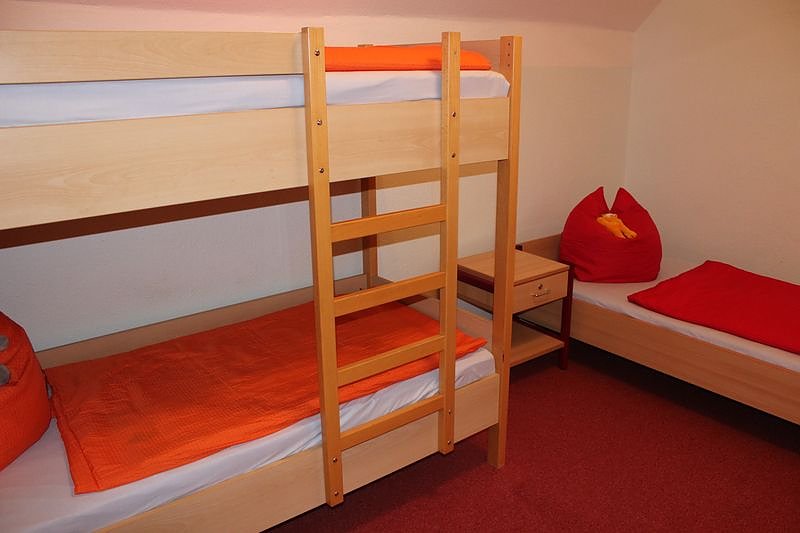 Hei&szlig;en wir die Fl&uuml;chtlinge willkommen