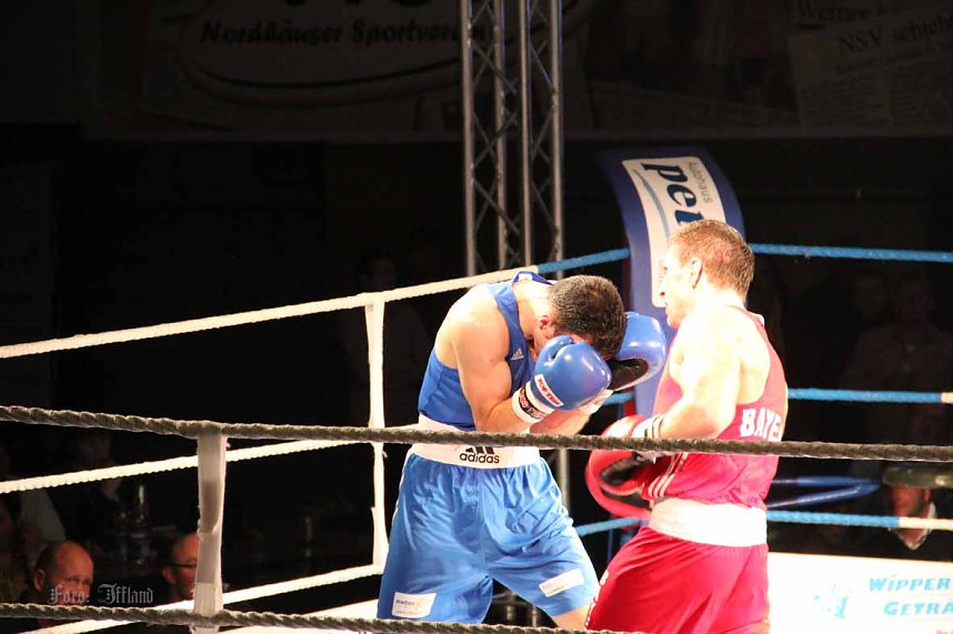 Boxnacht mit einem klaren Sie f&uuml;r den Nordh&auml;user Sportverein