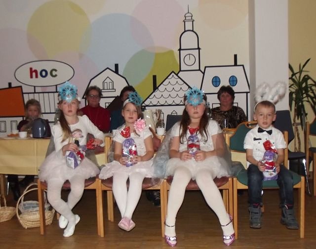 Mit M&auml;rchenspiel Die Vier Jahreszeiten in die Weihnachtzeit