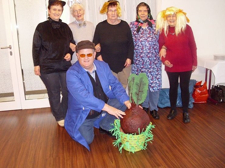 M&auml;rchenspiel Das R&uuml;bchen aufgef&uuml;hrt