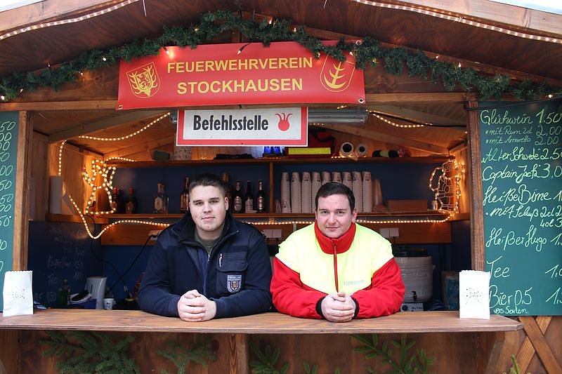 Weihnachtsbaumkugeln zerst&ouml;rt