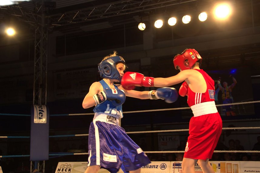 Boxnacht in der Ballspielhalle in Nordhausen
