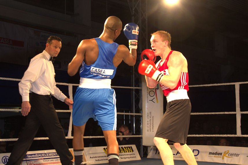 Boxnacht in der Ballspielhalle in Nordhausen