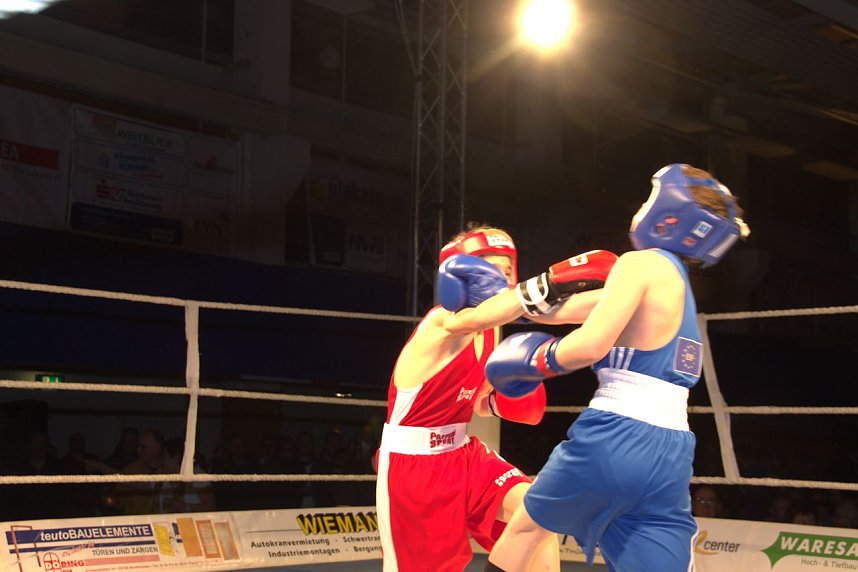 Boxnacht in der Ballspielhalle in Nordhausen