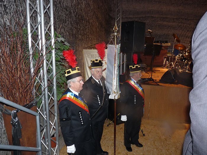 1. Sondersh&auml;user Salz-Kristallball