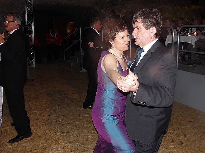 1. Sondersh&auml;user Salz-Kristallball