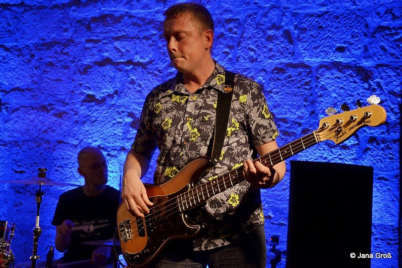 Bei The Double Vision & iNUTERO dabei