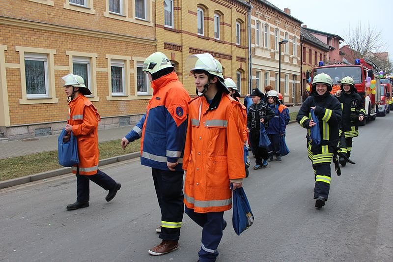 Wieder Rosensonntagsumzug in Frankenhausen