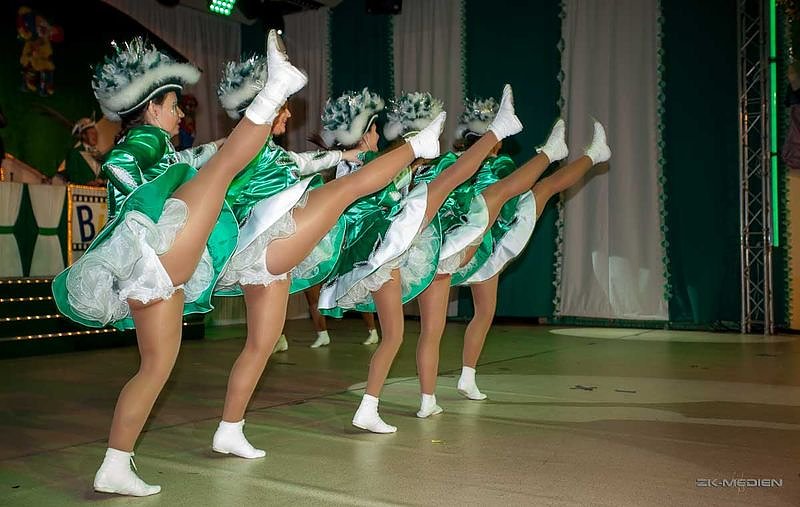 Nach dem Umzug geht es abends weiter