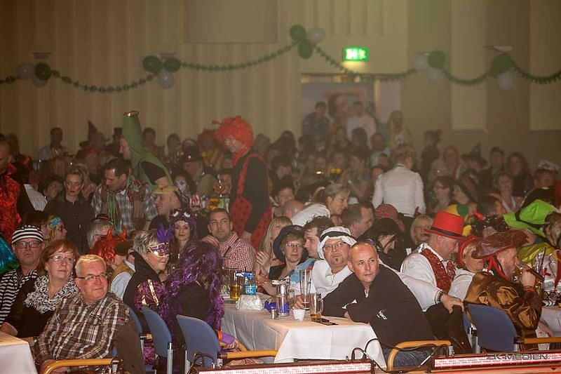 Nach dem Umzug geht es abends weiter