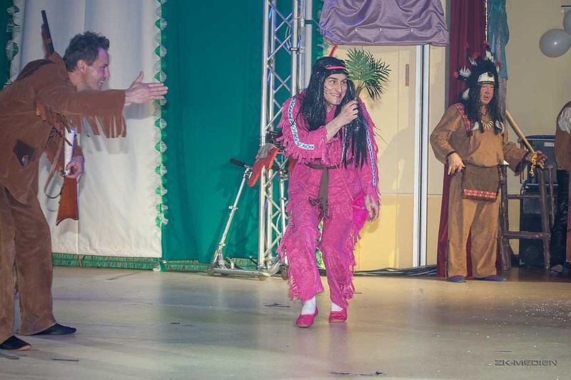 Nach dem Umzug geht es abends weiter