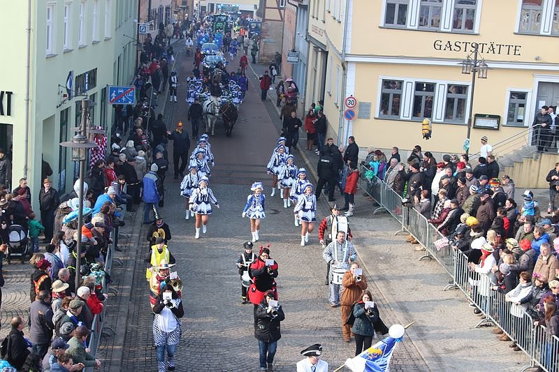 Party auf Markt und im Rathaus (1)