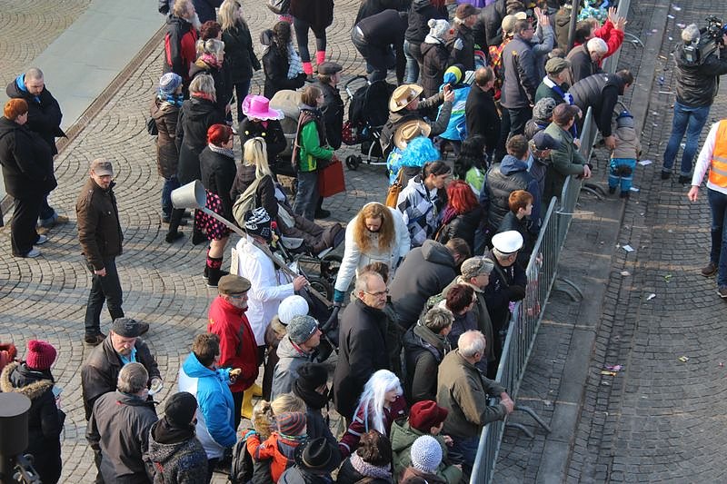Party auf Markt und im Rathaus (1)