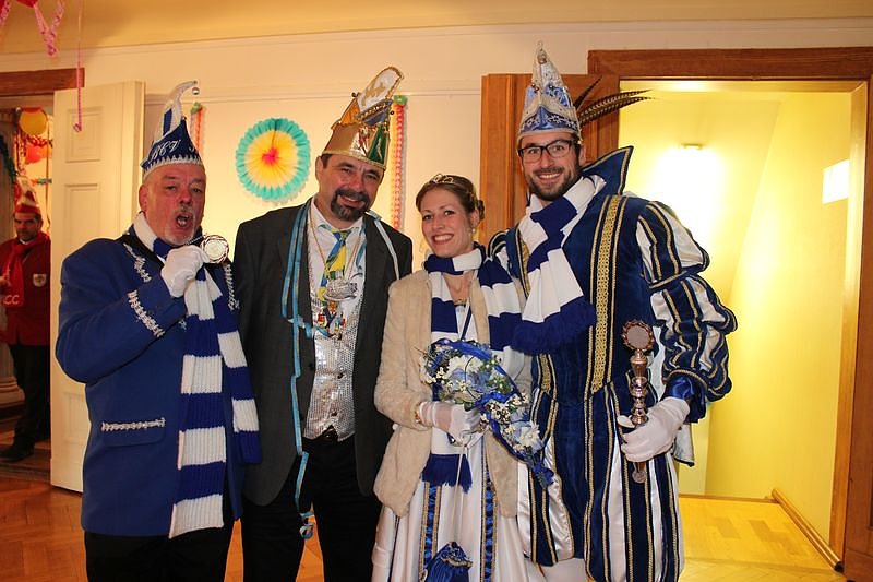 Party auf Markt und im Rathaus (1)