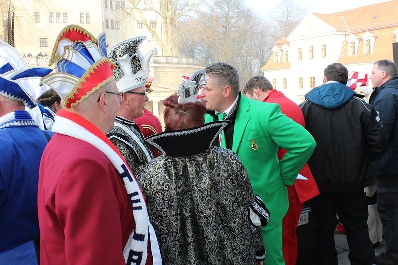 Party auf Markt und im Rathaus (1)