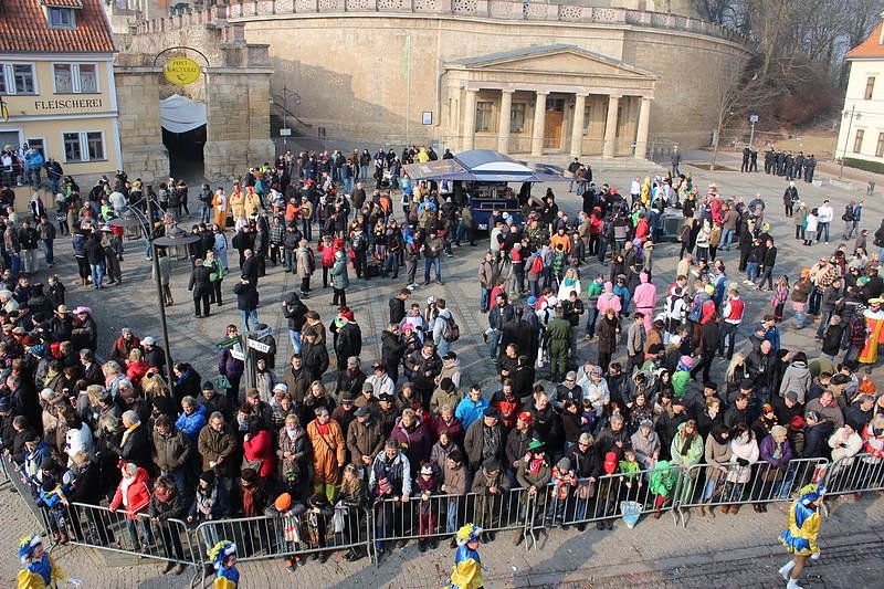 Party auf Markt und im Rathaus (1)