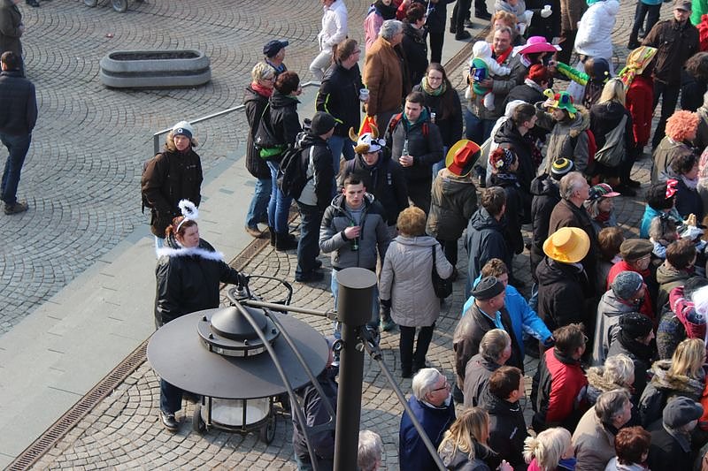 Party auf Markt und im Rathaus (2)