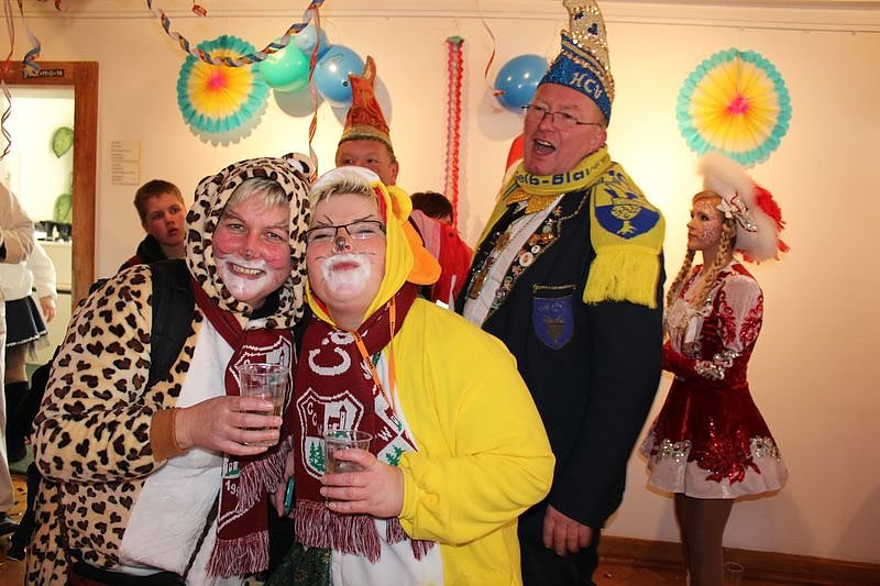 Party auf Markt und im Rathaus (2)