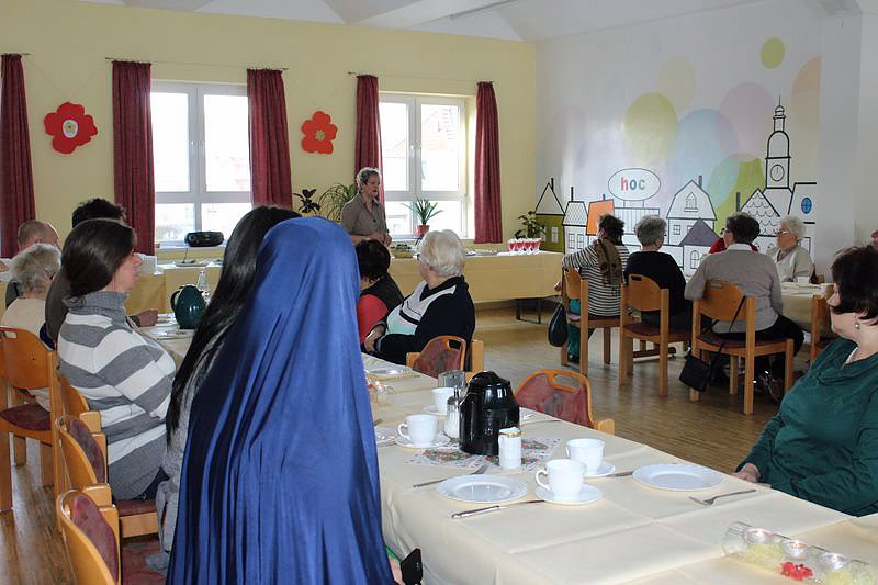 Gut beh&uuml;tete Frauentagsfeier