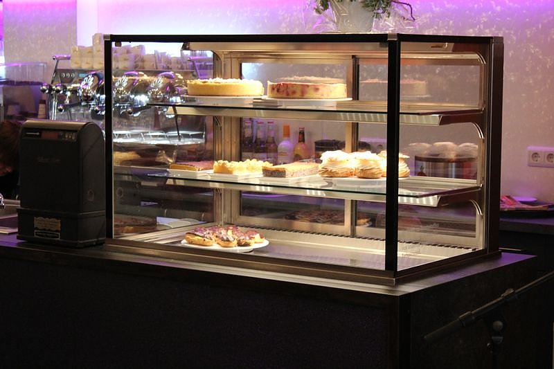 Caf&eacute; Pille und 10 Wohnungen