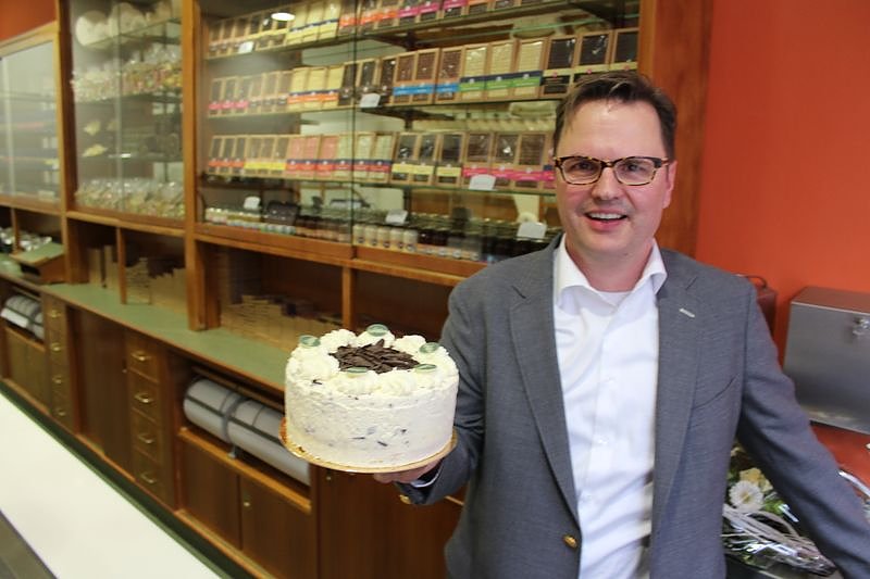 Caf&eacute; Pille und 10 Wohnungen