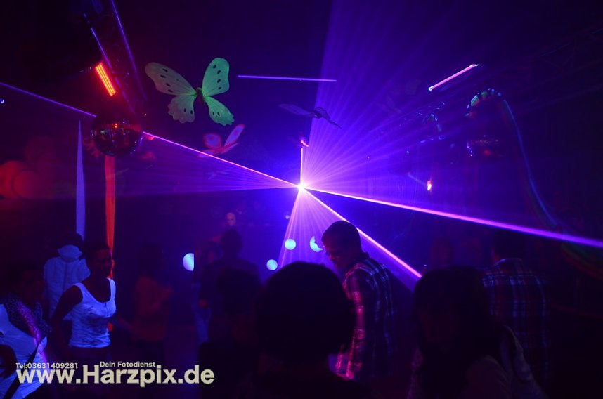 Houseverliebt im Club Buddha