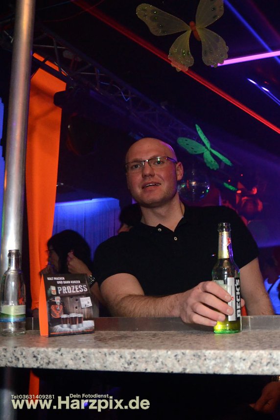 Houseverliebt im Club Buddha