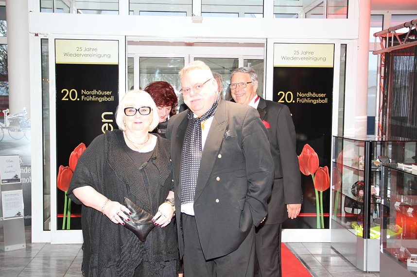 Jubil&auml;ums-Ball gefeiert