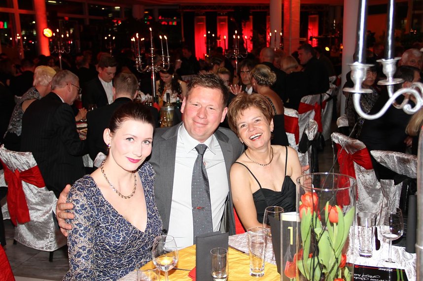 Fr&uuml;hlingsball 2015