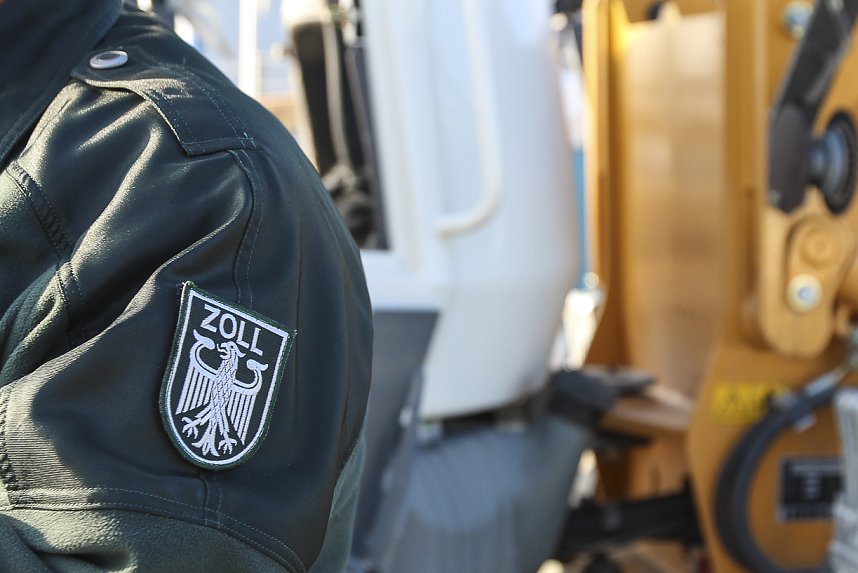 Zoll: Finanzkontrolle Schwarzarbeit (FKS)