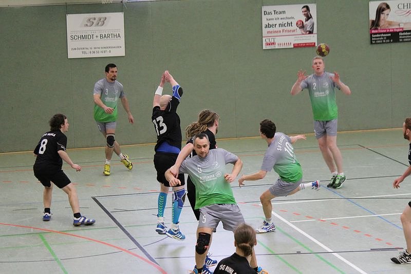 Am Sonntag Einheit erfolgreich