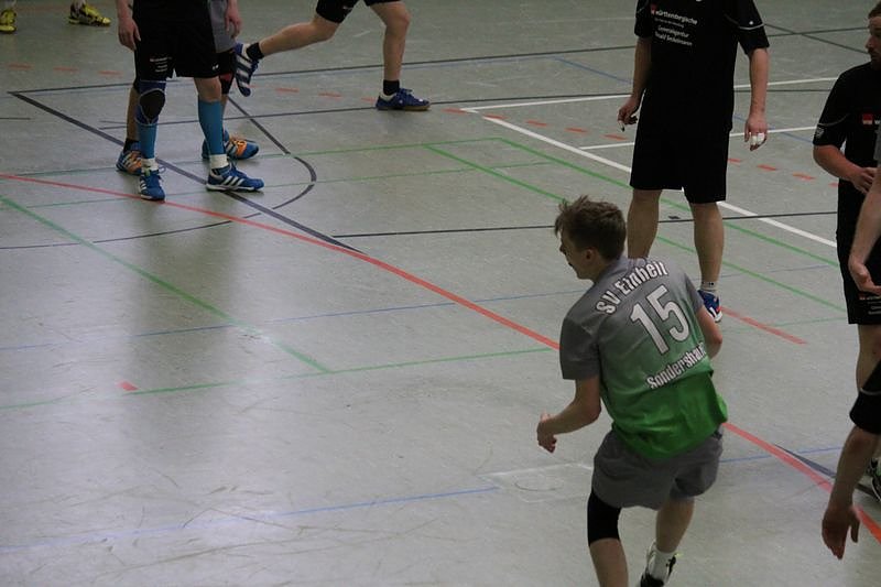 Am Sonntag Einheit erfolgreich