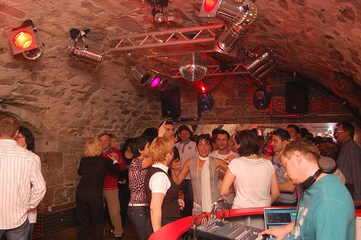 Party f&uuml;r Alle im Event Club Grease Nordhausen.NNZ-City Scout on Tour