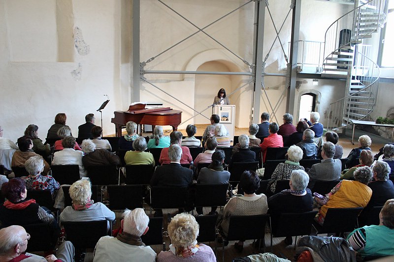 Dann wurde es still