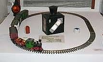 Kleine Bahn ganz gro&szlig;