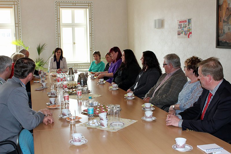 Spendengelder &uuml;bergeben