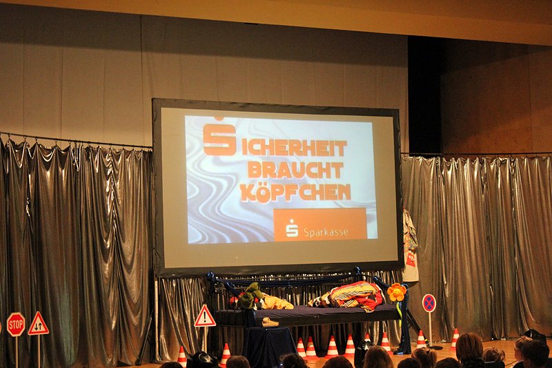 Mit Clown Hajo f&uuml;r mehr Sicherheit