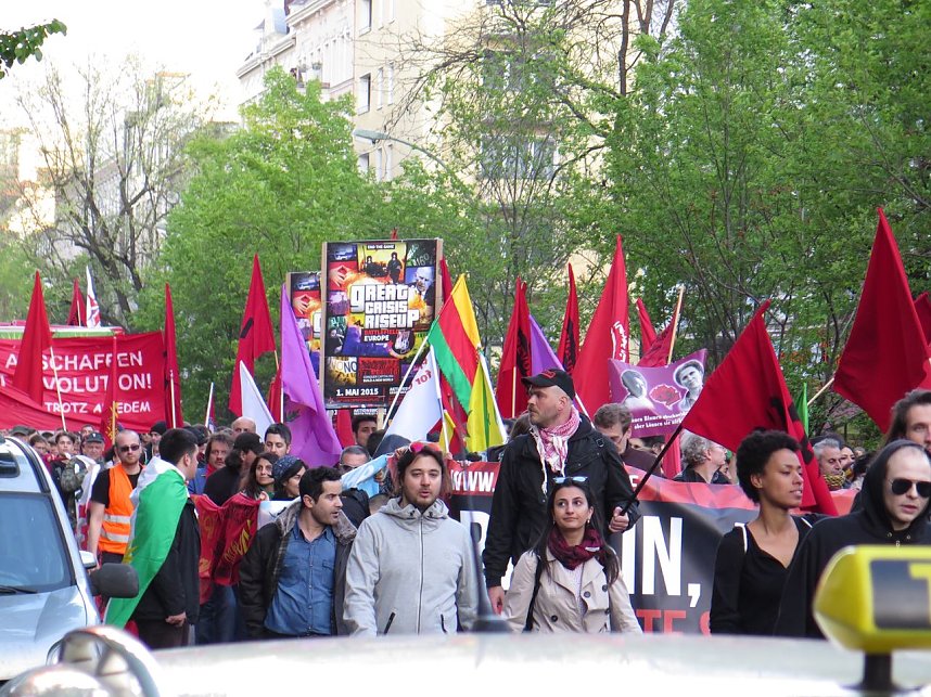 Revolution&auml;re 1. Mai Demo