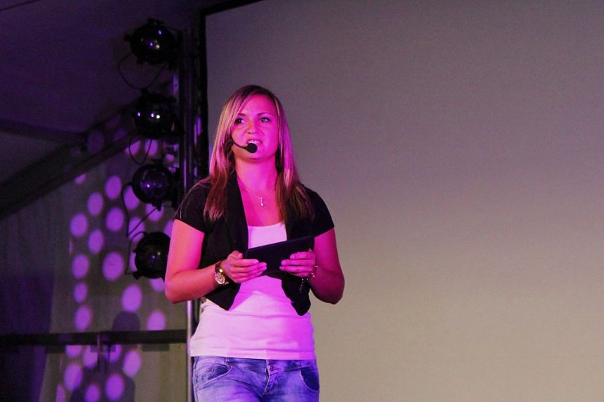 Von der Wahl der Fliederk&ouml;nigin